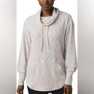 Textured Cream Sweater Sweater - Size Med - Prana